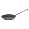 Petromax Schmiedeeiserne Pfanne SP24, 24 cm Durchmesser, exzellente Wärmeleitfähigkeit, ideal für scharfes Anbraten auf allen Herdarten und offenem Feuer
