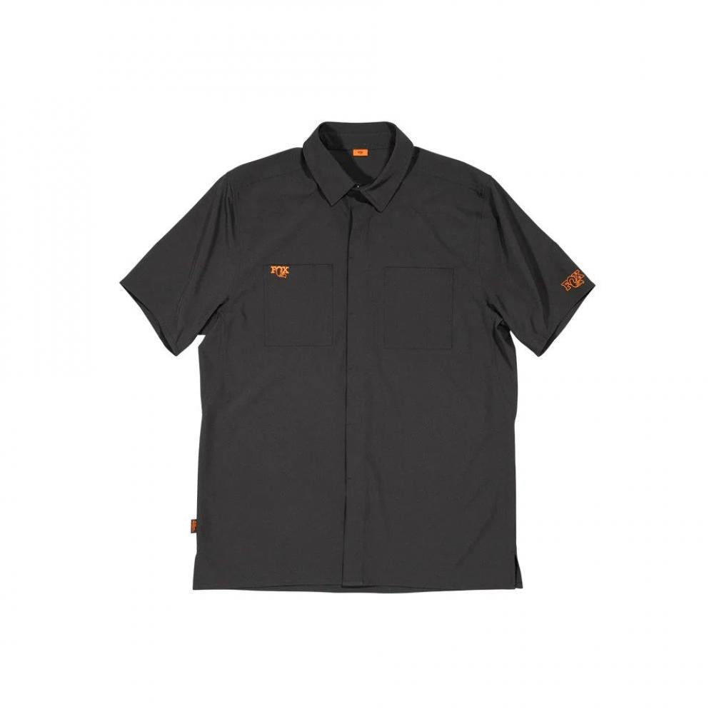 Schwarzes FOX Shop Shirt Unisex Gr. S, Kurzarm, mit orangen FOX-Logos auf Brust und Ärmel, auf weißem Hintergrund.