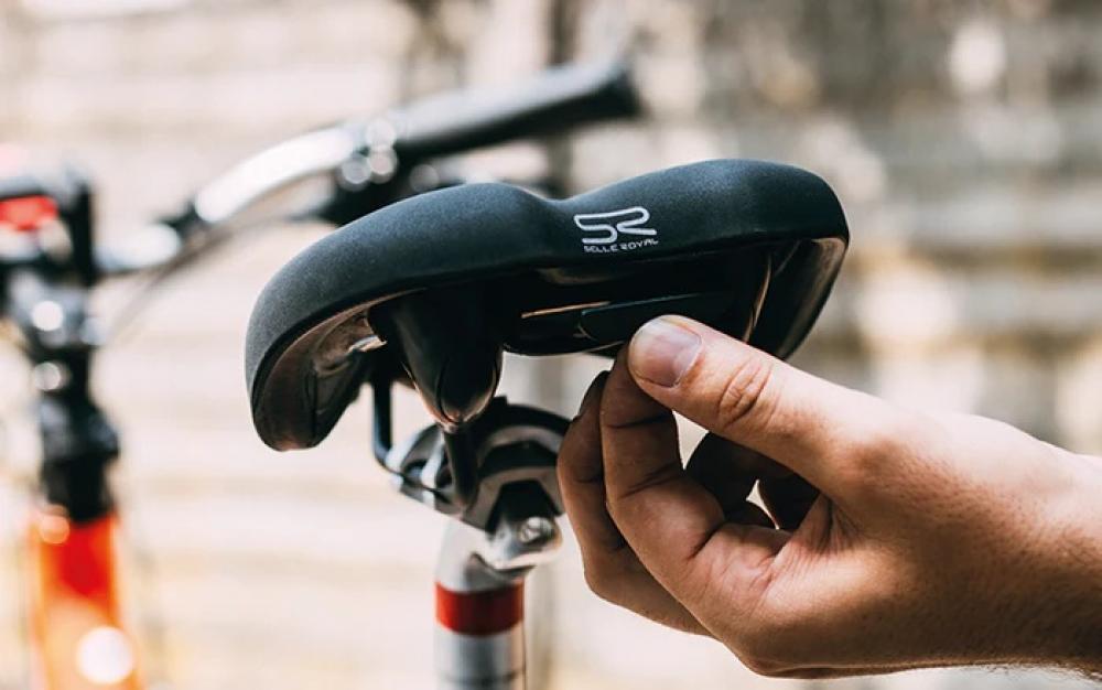 Selle Royal Freeway Fit Classic Fahrradsattel schwarz mit Slow Fit Foam, ICS. Hand justiert komfortablen Sportsattel.