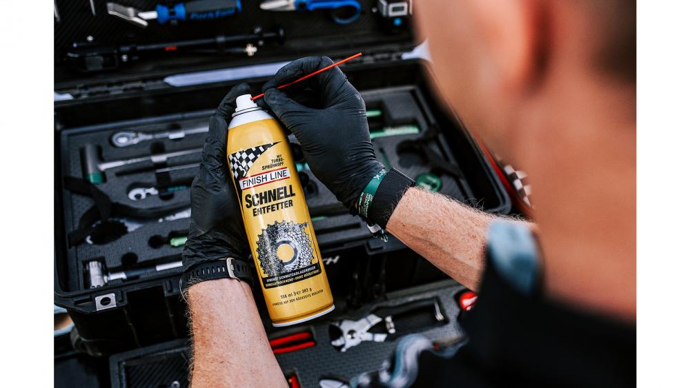 Finish Line Speed Clean Schnell-Entfetter 558ml Spray für Fahrradkette, Kassette und Schaltwerk - rückstandsfrei, schnelltrocknend