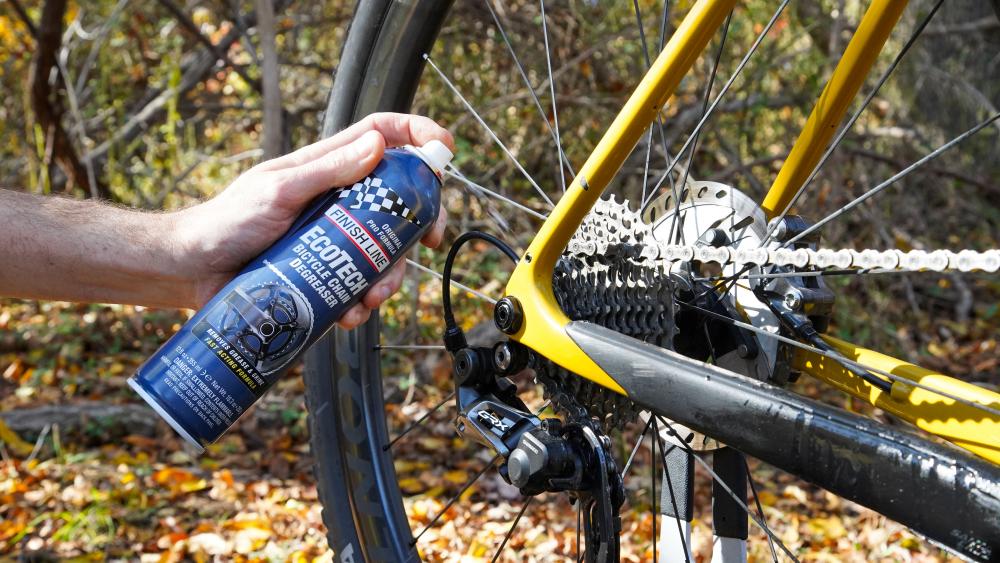 Finish Line EcoTech Entfetter 355ml, biologisch abbaubar, stark gegen Fett & Öl, sicher für O-Ringe, ideal für Kette & Antrieb, Aerosol