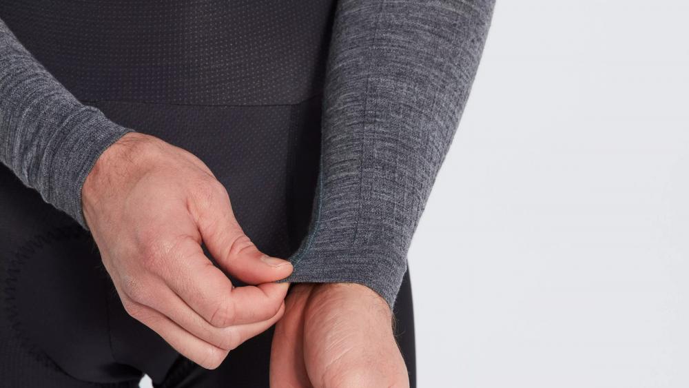 SEAMLESS MERINO BASELAYER LS MEN GRY S/M - Bekleidung