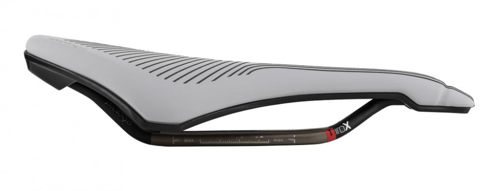 Prologo Dimension AGX Sattel hellgrau, Slide Control mit schwarzen Streifen und TiroX-Rails.