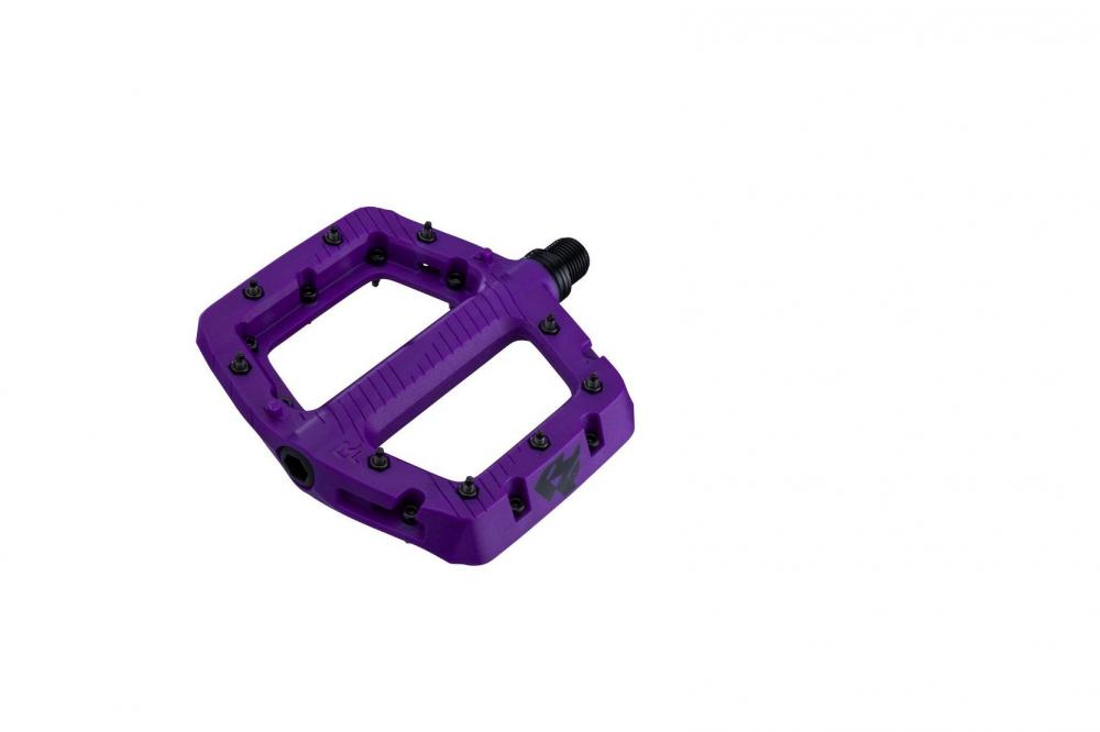 Race Face Chester Small Plattform-Pedal, purple lila - griffiges MTB-Pedal in neuester Version