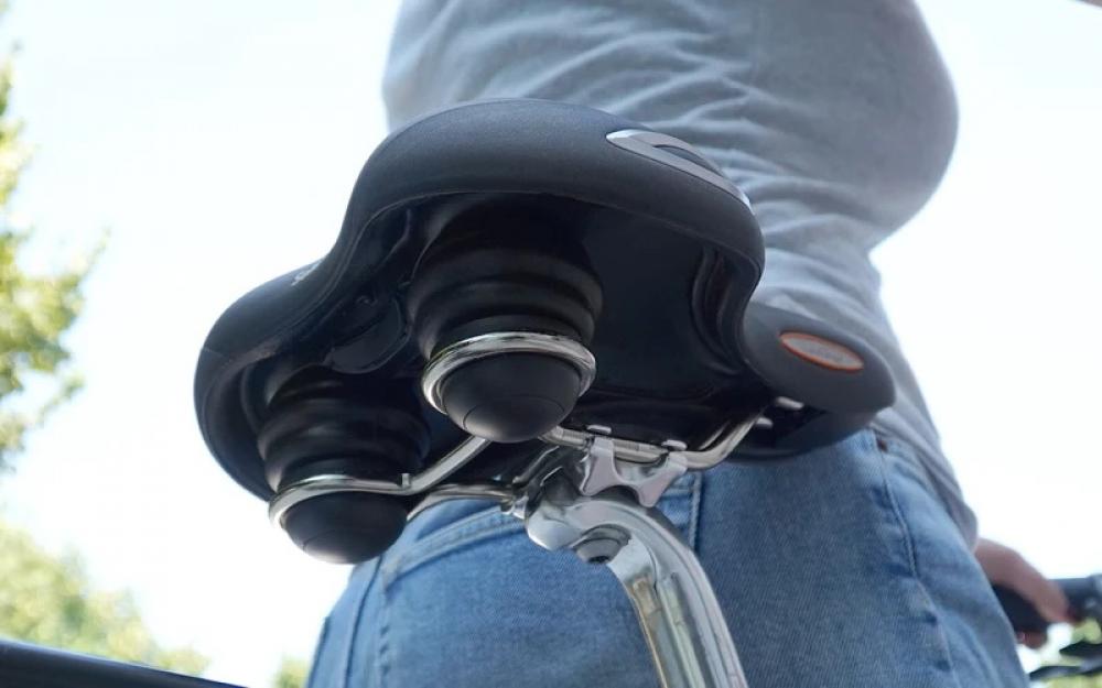 Selle Royal Lookin Relaxed Unisex Fahrradsattel mit Federung für maximalen Sitzkomfort.