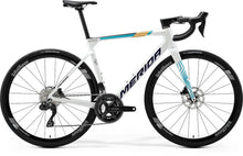 Merida Scultura 5000 Rennrad S pearl blue-team Carbon Shimano 105 Di2 12-fach Scheibenbremse 8,6kg