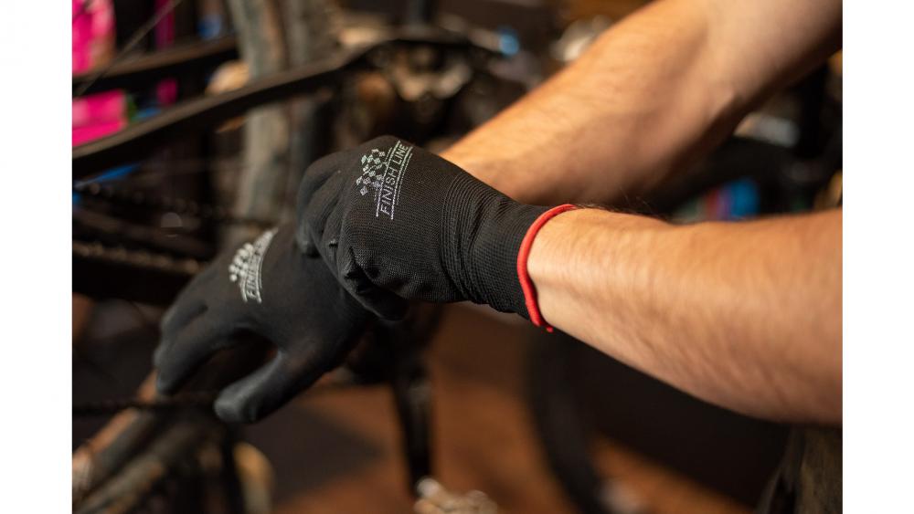 Finish Line Mechanic Grip Gloves, Small/Medium, PU-beschichtet, latexfrei, atmungsaktiv, wiederverwendbar, ideal für präzise Fahrradreparaturen