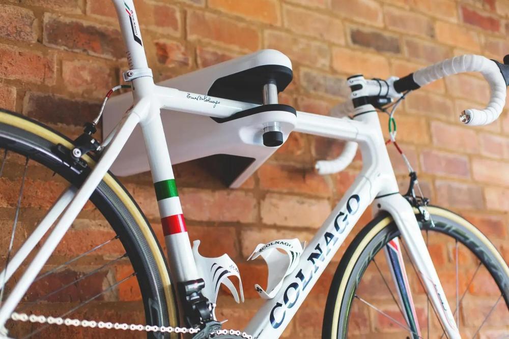 Hiplok AIRLOK Wandhalterung Fahrradschloss - abschließbarer Fahrrad Wandhalter aus gehärtetem Stahl - Sold Secure Diamond - weiß