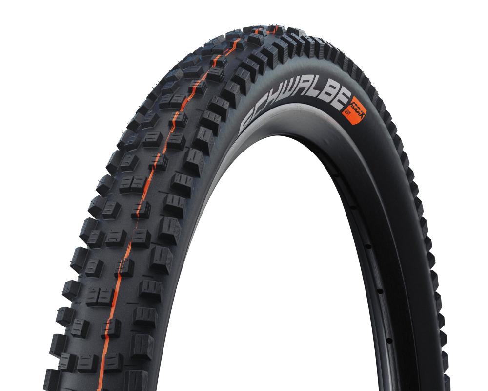 Schwalbe Nobby Nic Mountainbike Reifen, schwarz, mit aggressivem Profil und orangefarbenen Streifen.