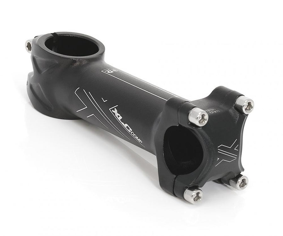XLC Comp Ahead Vorbau ST-M15 schwarz 90mm Länge, 25,4mm Lenkerklemmung, 1 1/8" Gabelschaft auf weißem Grund.