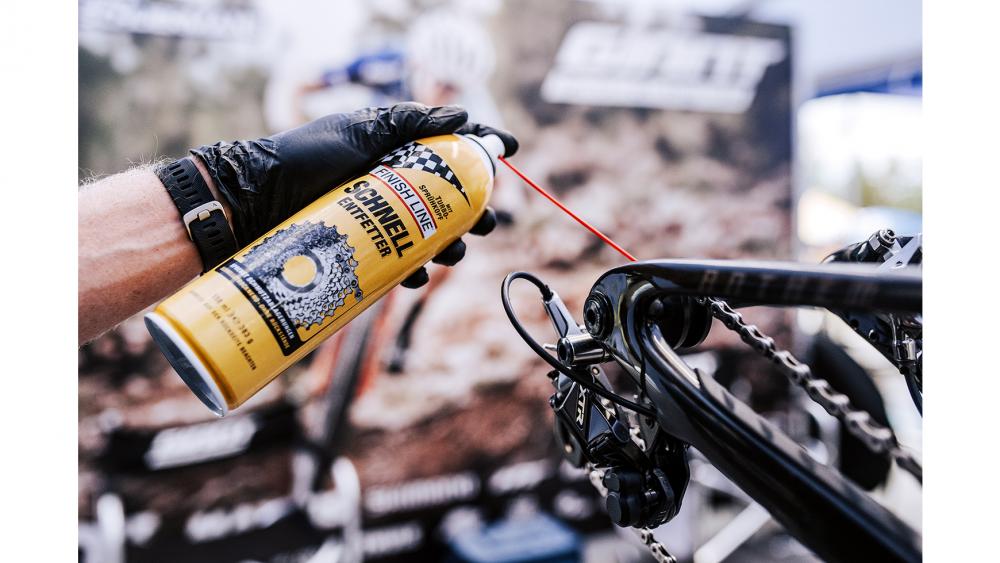 Finish Line Speed Clean Schnell-Entfetter 558ml Spray für Fahrradkette, Kassette und Schaltwerk - rückstandsfrei, schnelltrocknend