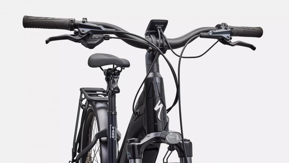 VADO 5.0 ST NB CSTBLK/FLKSIL M - E-Bike Trekking Stadt Pedelec - E-City Bike