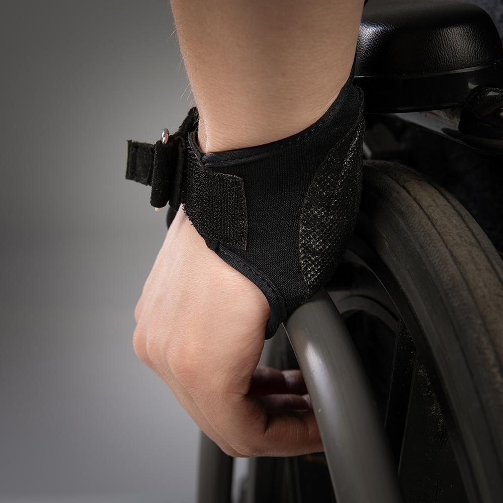 CHIBA Tetra - Rollstuhl-Handschuhe XL schwarz mit Gelpolsterung und Aramid-Besatz