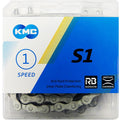 KMC S1 Wide RB 1-fach Singlespeed Fahrradkette matt silber – robuste Kette mit Rostschutz in Blisterverpackung.