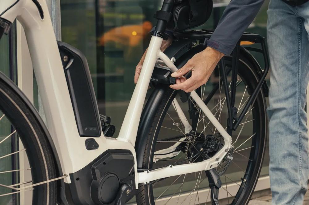 AXA Rahmenschloss Atlas Large - Hochwertiges Fahrradschloss mit Sicherheitsstufe 10