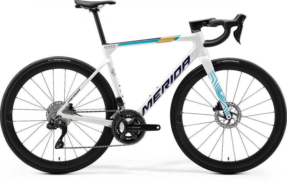 MERIDA SCULTURA 6000 Carbon-Rennrad 28 Zoll 105 Di2 Pearl S
