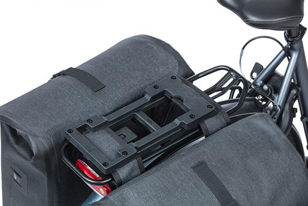 Basil MIK Double Decker Adapterplatte schwarz - Fahrrad Gepäckträger Adapter für MIK System - kombiniert Tasche & Korb - verstellbar bis 15 kg