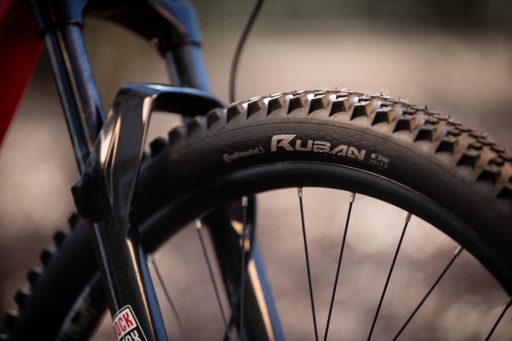 Continental Ruban Fahrradreifen 27 - 5x2 60 - 65-584 Drahtreifen schwarz E-25 PureGrip Compound SUV AllTerrain Trekking MTB Reifen für E-Bike bis 25 km/h. - Drahtreifen