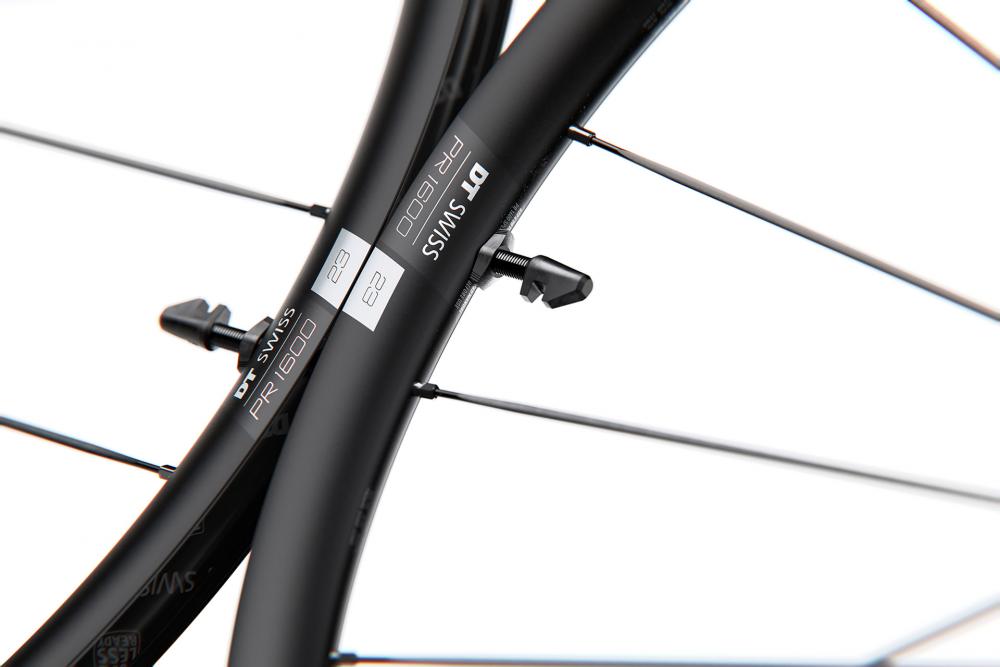 DT Swiss Laufrad P 1800 SPLINE 29" 622 x 23 mm schwarz - leichtes Disc-Laufrad mit Ratchet LN