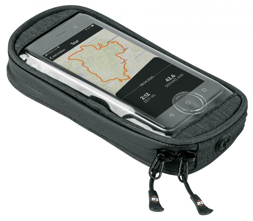 SKS COM/SMARTBAG, wasserdichte Smartphone-Tasche mit Touchscreen-Fenster, zeigt Fahrrad-Navigation mit Zeit & Distanz.