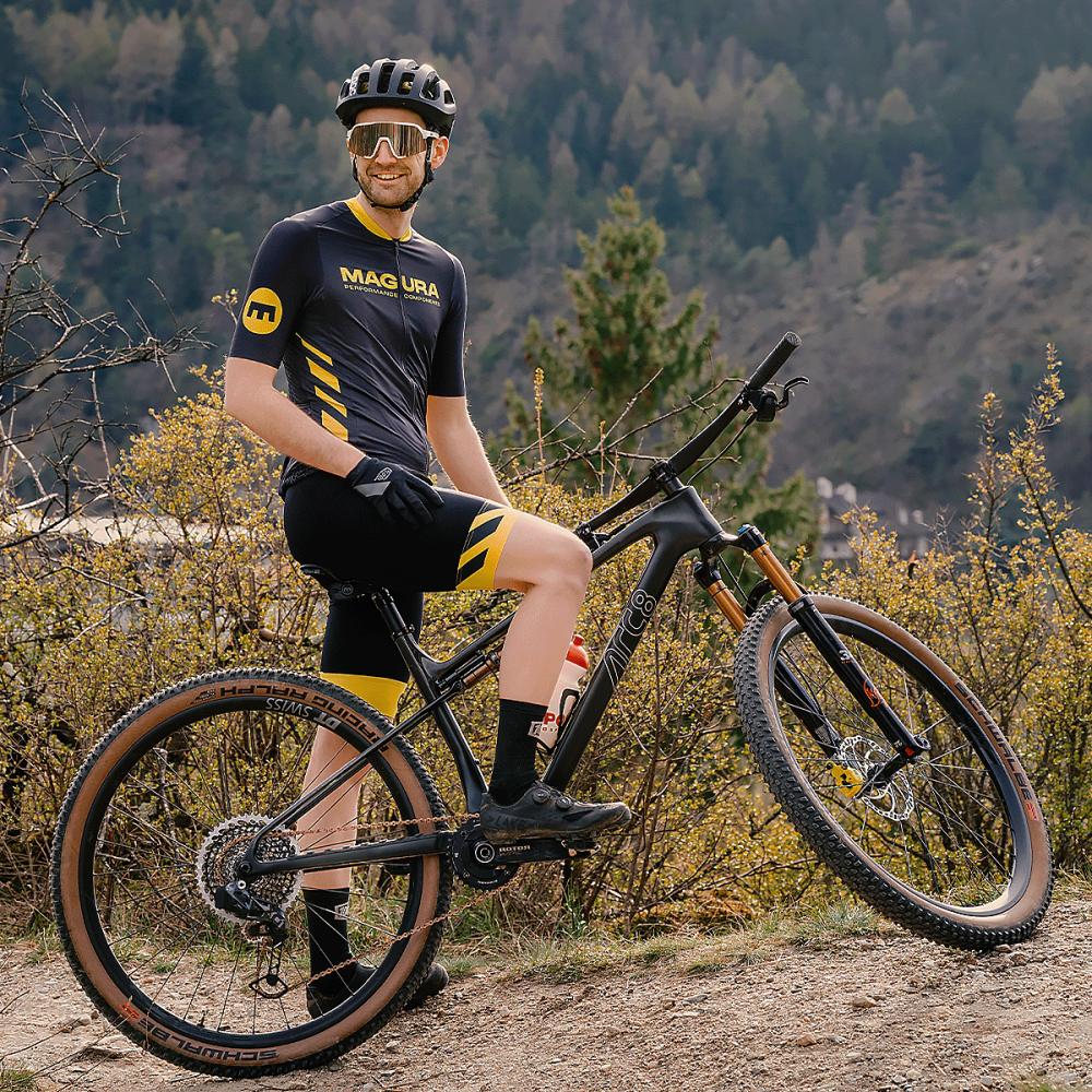 MAGURA Black Endurance Jersey highfivemtns, S Black - atmungsaktives Trikot für Ausdauerfahrten
