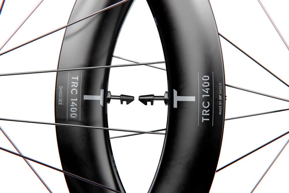 DT Swiss Laufrad TRC 1400 Dicut 62 622 x 62 mm Schwarz - aerodynamisches Carbon-Vorderrad