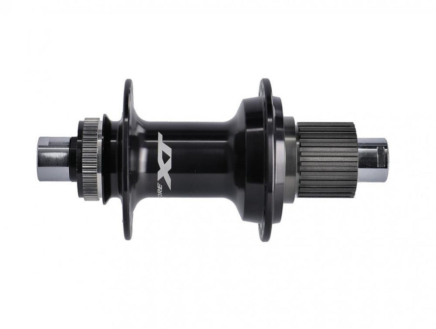 Schwarze SHIMANO DEORE XT FH-M8110-B 12-fach Hinterradnabe 148x12mm mit Center-Lock und 32 Loch.