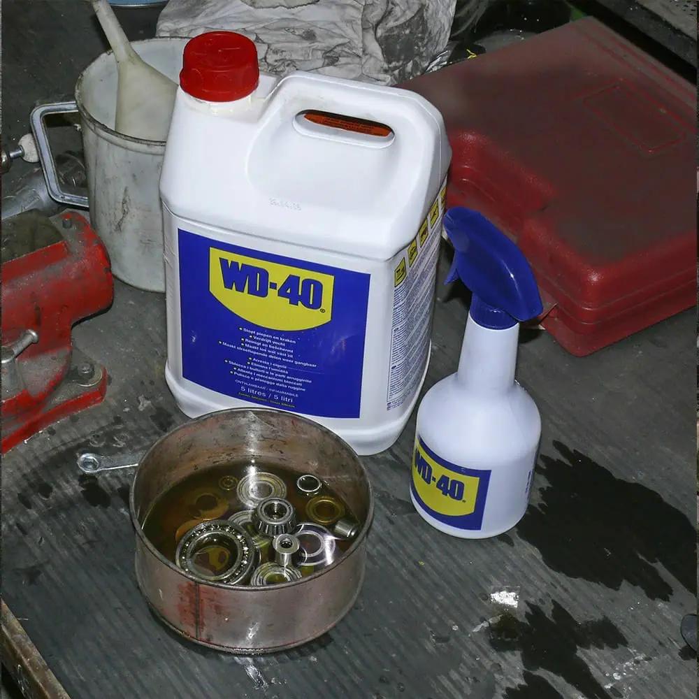 WD-40 5 Liter Kanister - Rostlöser & Multifunktionsöl für Werkstatt und Industrie