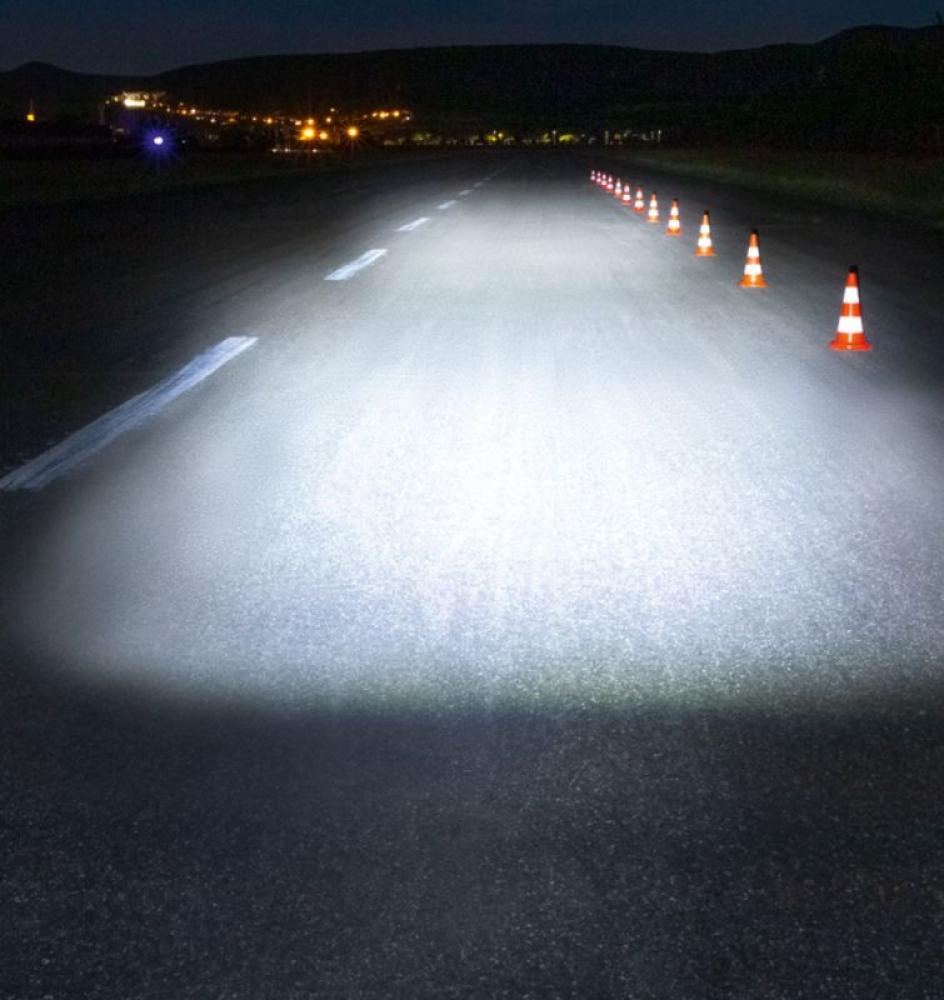 Sigma Aura 80 USB/Nugget II LED-Akku-Fahrradlicht Set: 80 Lux leuchtet dunkle Straße hell aus. StVZO.