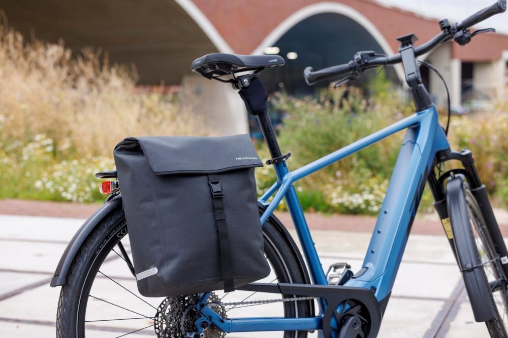 New Looxs Radtasche Hamar Single 17 l - wasserdichte Gepäckträgertasche in moderner Ausführung