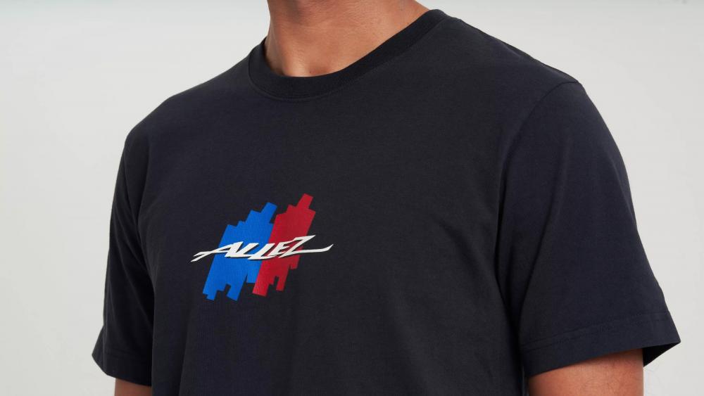 HERITAGE TEE SS BLK S - Klassisches Kurzarm T-Shirt in Schwarz Größe S