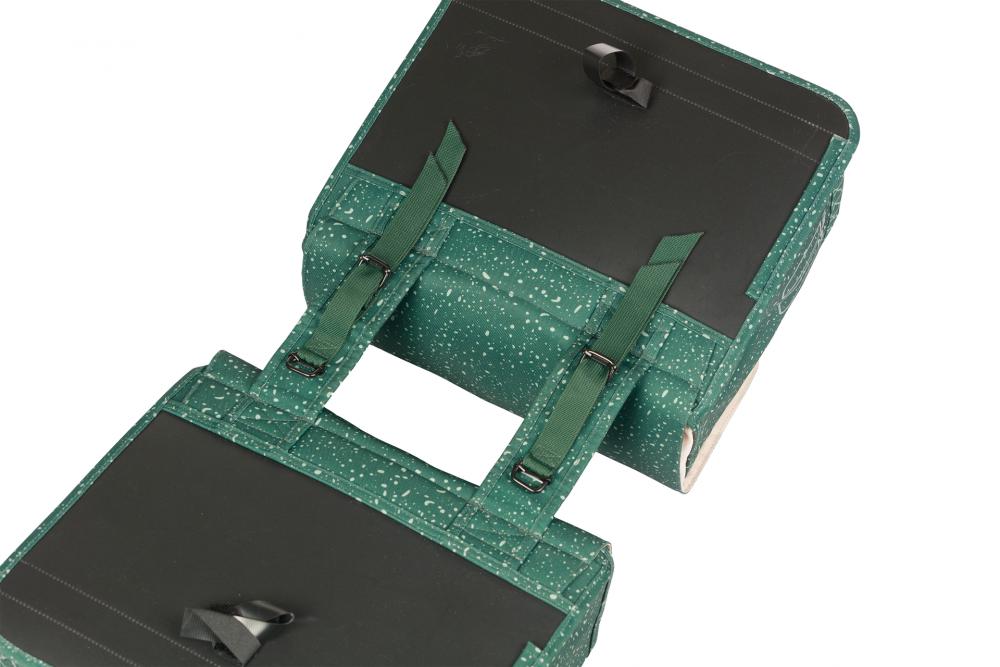 Grüne Basil Flair Doppelpacktasche 35L, wasserabweisend, mit Reflektoren und MIK/Universal-Bridge System für Fahrrad.