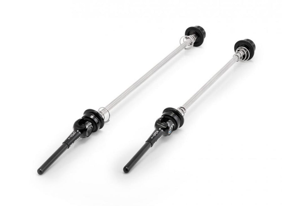 XLC Pro SL Road Schnellspannset QR-L04 für Rennrad-Laufräder 100/130mm, zwei silberne Spanner mit schwarzen Hebeln.