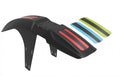 Zéfal VR-Steckblech FM30 schwarz mit 3 unterschiedlichen Stickern: Rot, Blau, Grün.