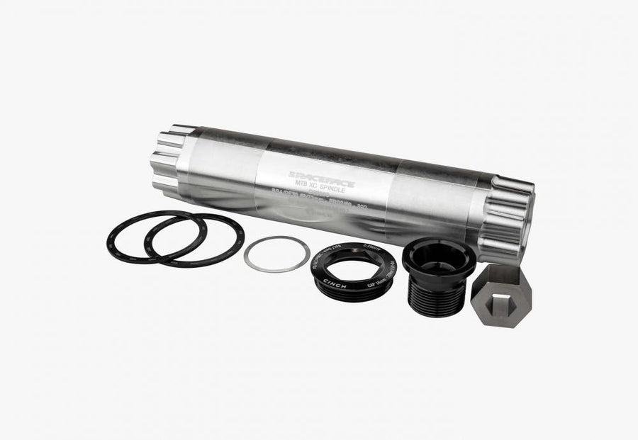 Race Face Cinch Kurbelachse 143,5 x 30 mm silber - steife, leichte Antriebsbasis