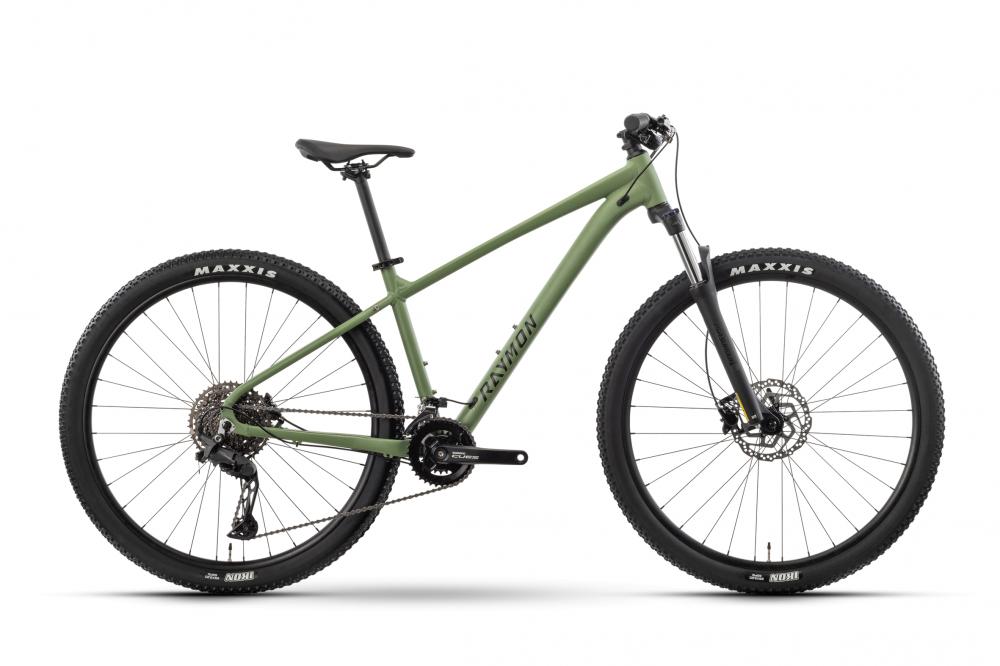 Nayta Pro 29" x M 22S Cues