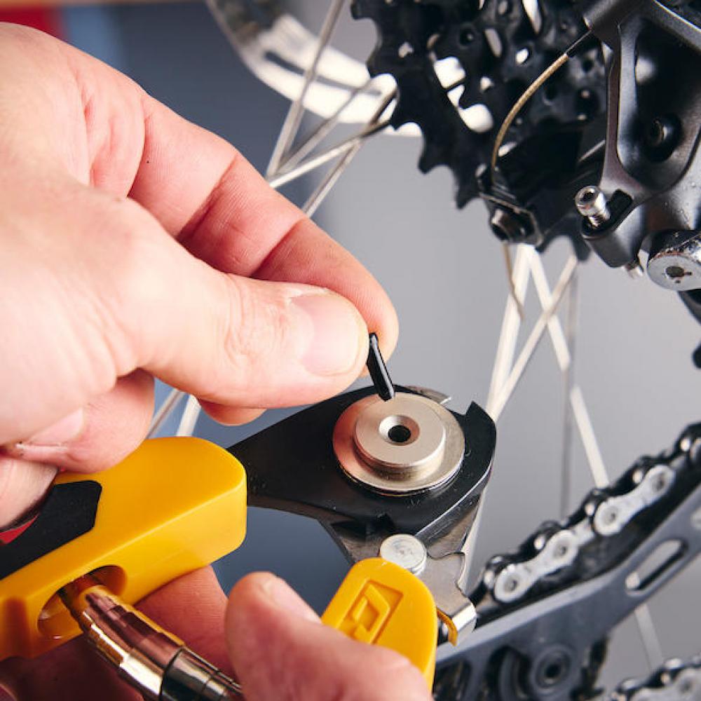 Jagwire Kabelschneider Pro 2.0 Cable Crimper Einheitsgröße Schwarz/gelb - präzises Schneiden & Crimpen