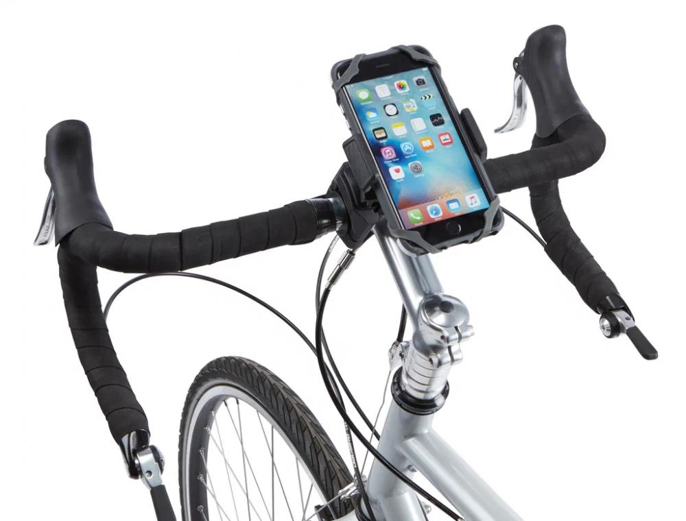 Thule Pack \'n Pedal Smartphone-Halterung für Fahrräder, schwarz, kompatibel mit nahezu allen Smartphones, 360° drehbar, einfacher Zugang zu Anschlüssen und Knöpfen, inklusive Lenkeradapter
