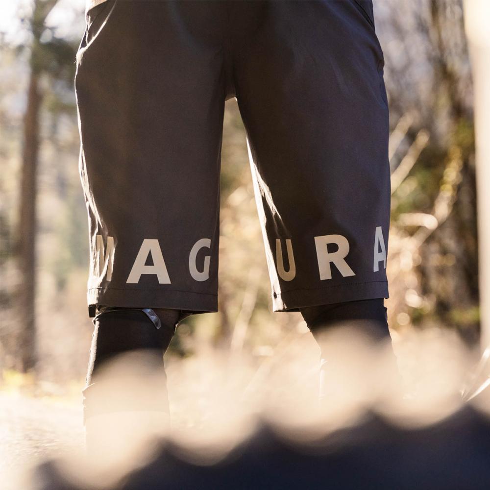 MAGURA Trail Short, L - leichte, atmungsaktive Bike-Shorts für maximale Performance