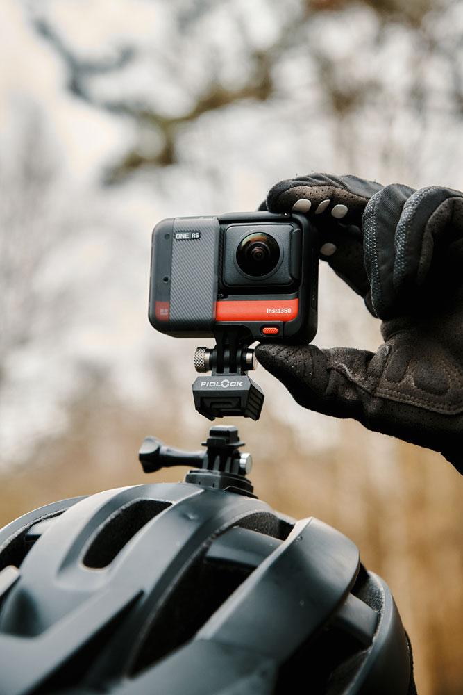 FIDLOCK PINCLIP Action Cam Mount  Magnetischer Schnellwechsel-Adapter für Action-Cams, vibrationsfrei, robust, einfacher Klick-Mechanismus