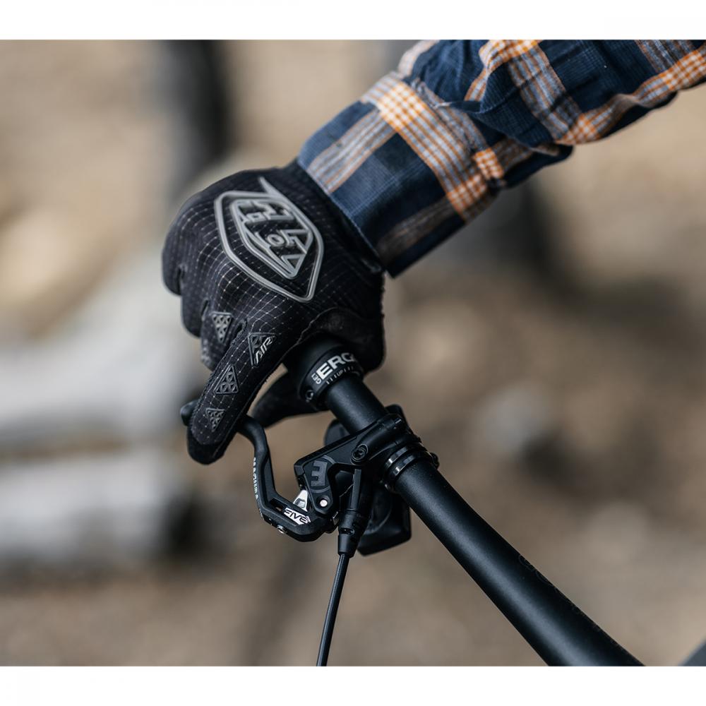 MAGURA MT5 PRO, 1-Finger HC Hebel - kraftvolle Performance-Bremse in neuester Version