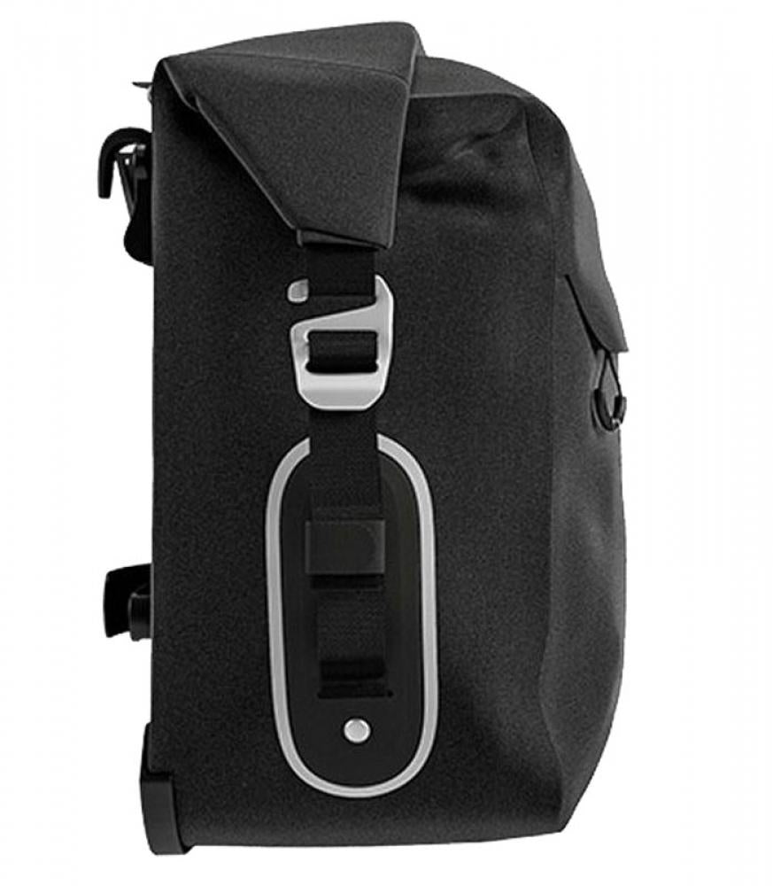 BROOKS Scape Pannier Small Black - wasserdichte Fahrradtasche 10-13 Liter aus 600D Polyester mit Hypalon-Details - 760 g leicht, 260x150x300-400 mm