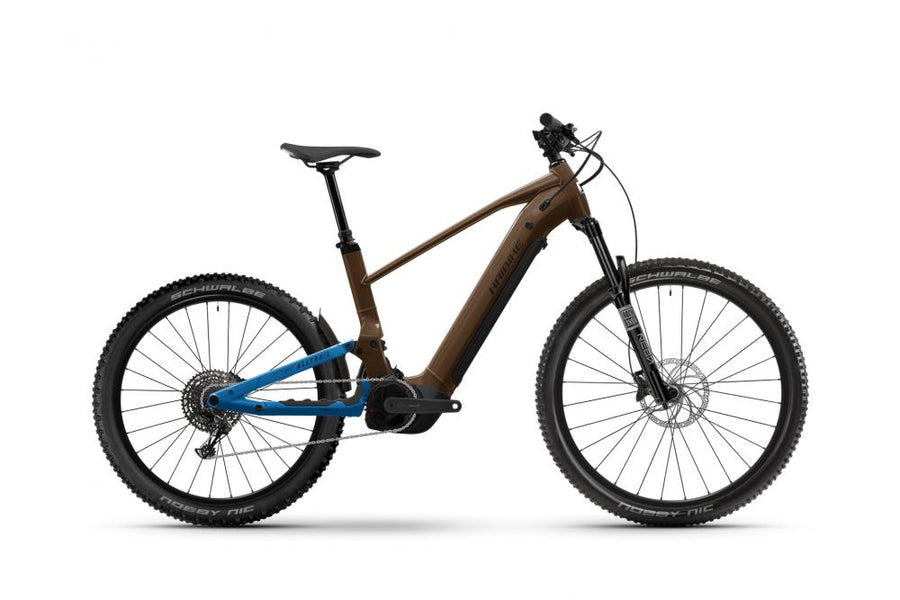 Haibike AllTrail 6 Fully E-MTB in Braun-Blau mit Bosch Performance Line CX Motor und SRAM NX Eagle 12-Gang Schaltung.