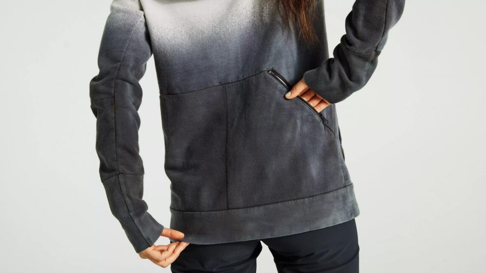 LEGACY SPRAY PULL-OVER HOODIE WMN DOVGRY L - Bekleidung