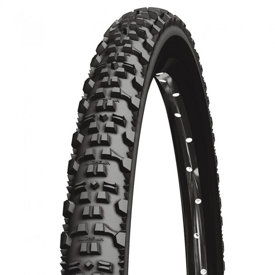 Schwarzer Michelin Country AT Draht Fahrradreifen 26 Zoll 26x2.00 mit robustem Profil.