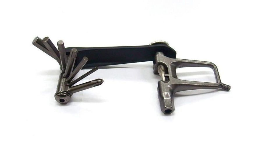 Ritchey CPR12+ Fahrrad Multitool mit Inbusschlüsseln, Schraubendreher und Kettennieter.