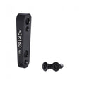 Schwarzer TRP Flatmount/Flatmount Bremssatteladapter 160 mm mit Schrauben für Fahrrad-Scheibenbremse hinten.