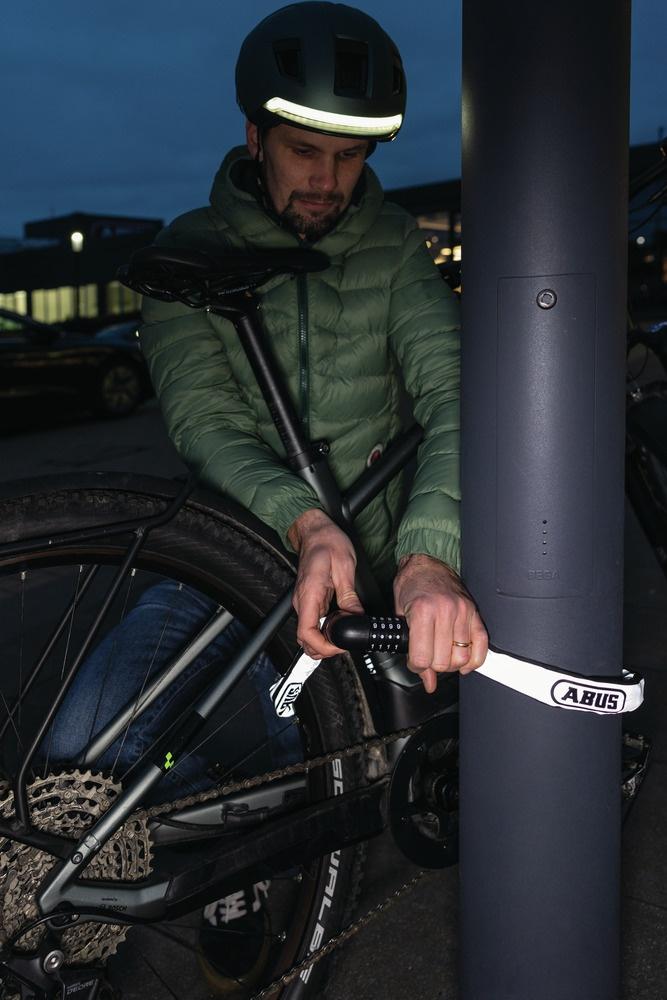 ABUS Tresor 6807C/110 Kettenschloss - 110 cm, reflective, 7 mm Vierkantkette, Zahlencode, Security Level 7