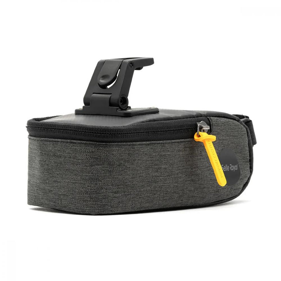 Selle Royal Satteltasche klein, schwarz, mit ICS-Clipsystem und Reißverschluss.