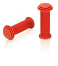 Rote XLC Kindergriffe GR-G18 (100mm) mit geriffelter Oberfläche für Kinderfahrräder.